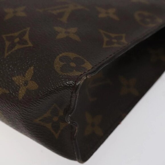 LOUIS VUITTON Monogram Poche Toilette 26 Pouch - Picture 15 of 16